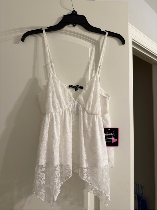 Mixed Threads Tops - White Lace Handkerchief-Hem Camisole Top